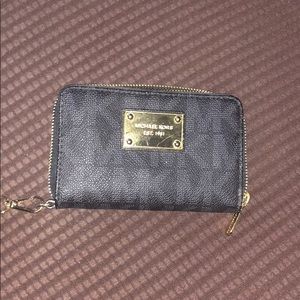 Michael Kors wristlet